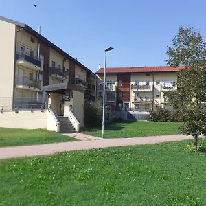 https://navili-grand-apartment.it-lombardy.com